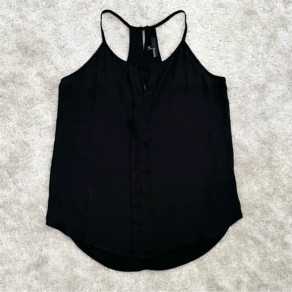 Ro & De Black Strappy Camisole Sleeveless Sheer Tank Top Blouse Keyhole Neckline